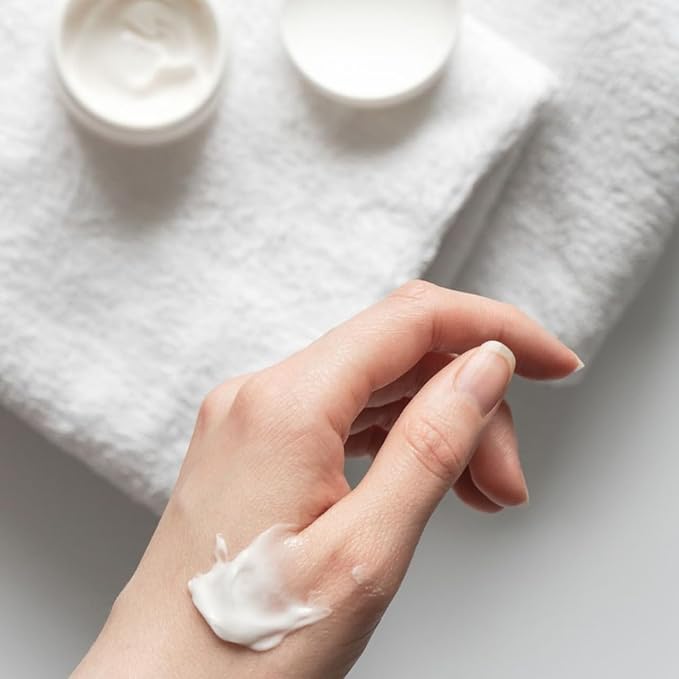 TWINE Skin Silk with Dead Sea Magnesium Mahogany Teakwood Body Butter 4oz